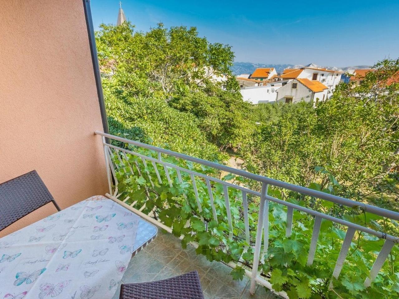 באסקה Apartment And Rooms Kristina מראה חיצוני תמונה